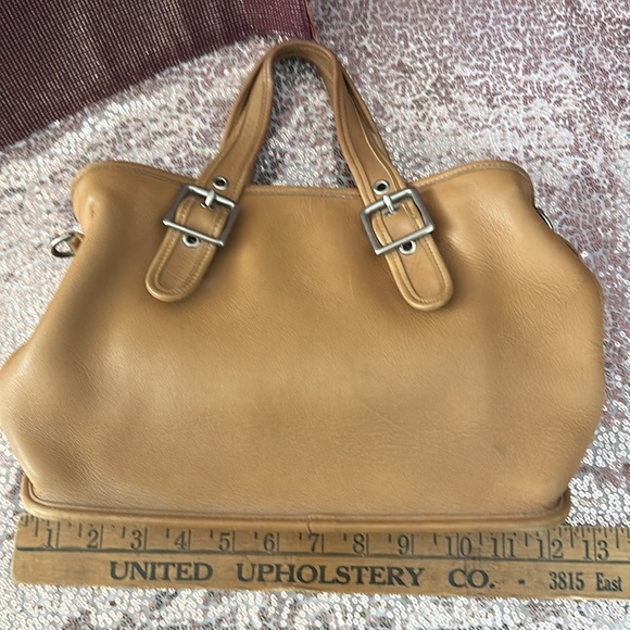 Vintage Coach Camel Legacy Satchel Purse - Picture 11 of 13